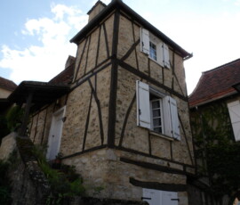 Photo d'une maison à Bretenoux Photo d'une maison